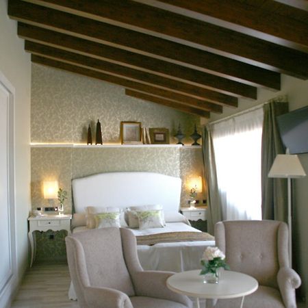 Hotel Castillo De Алькесар Экстерьер фото